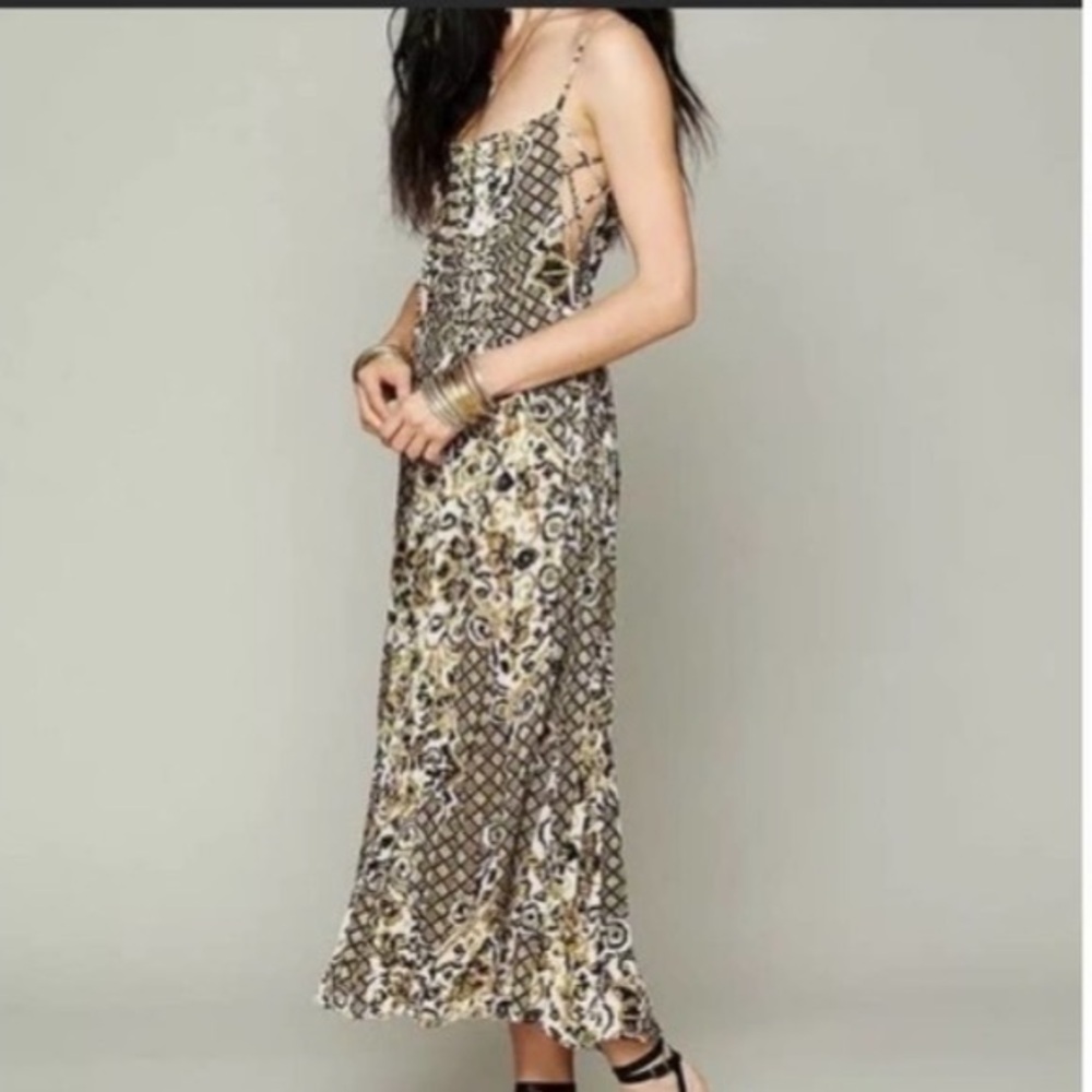 Free People ONE ACCORDIAN PLEAT GEO GYPSY PRINT MAXI